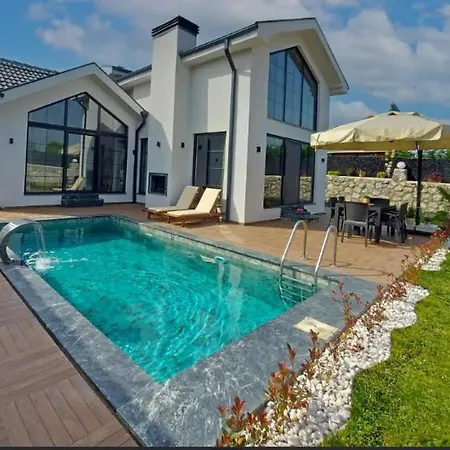 Sapanca Inci Villa *
