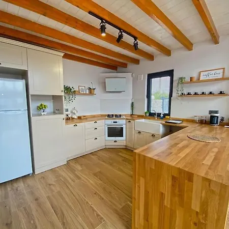 Sapanca Inci Villa Yanık