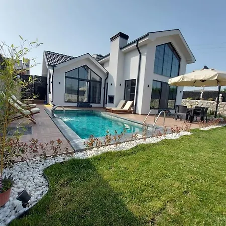 Sapanca Inci Villa *