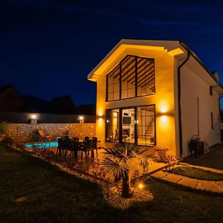 Villa Sapanca Inci *